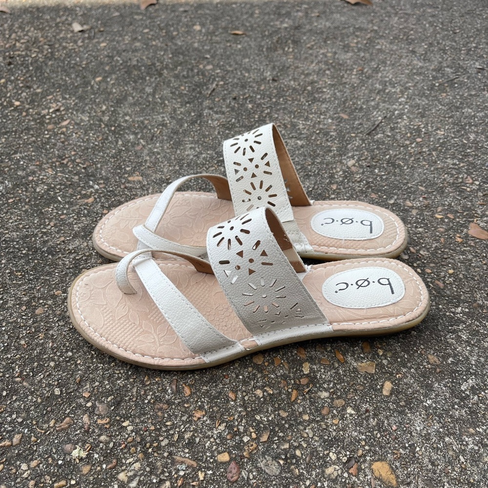 Born BOC sandals women's size 8